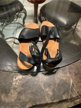 Top Moda Black Strappy Sandals - Size 7